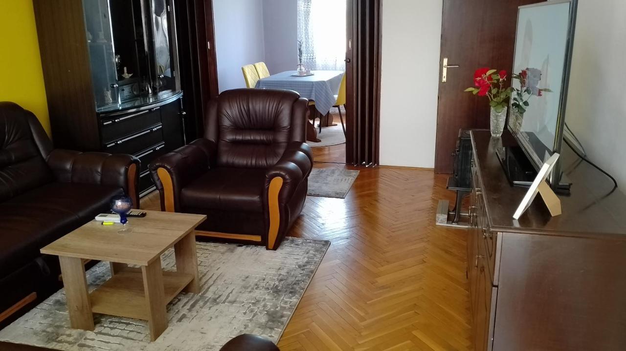 Aynur Apartment *